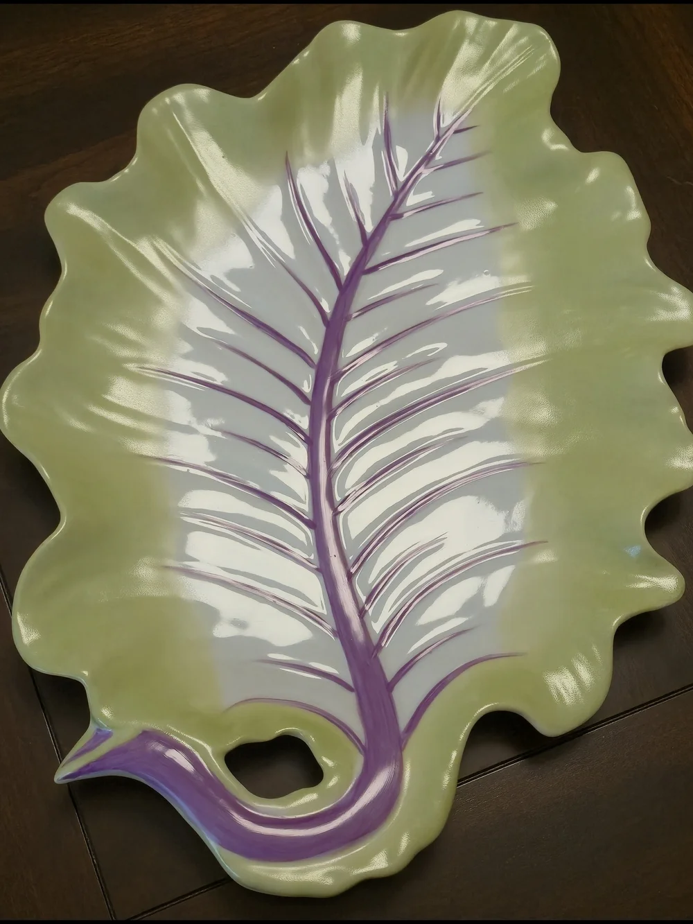 Global Views Leaf Shaped Decorative Platter in Olive Green and Purple
